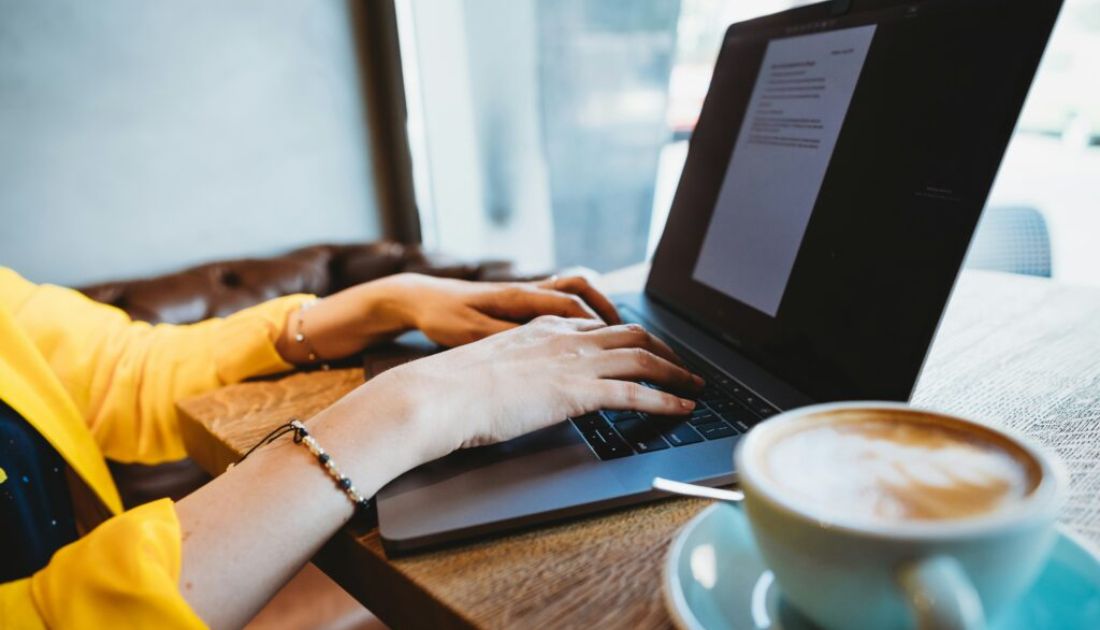 You are currently viewing Doing Simple Writing Jobs From Home Review