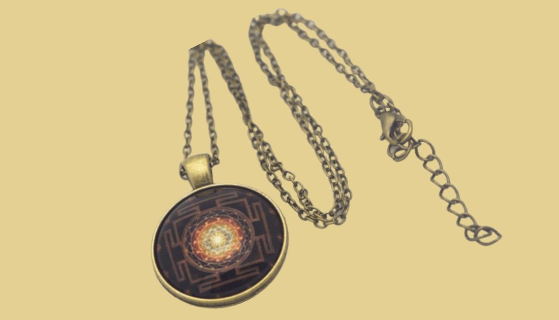 You are currently viewing Sacred Geometry Manifestation Pendant review